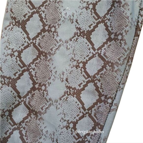 FLYWHEEL Blue Snake Print Leggings - Picture 2 of 5